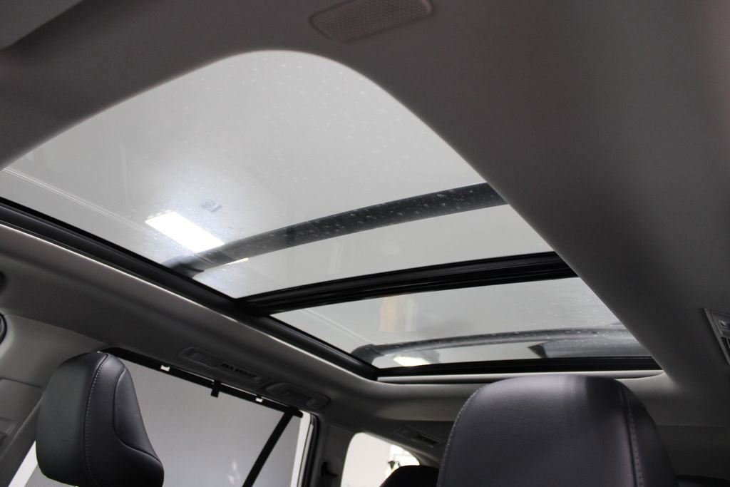 Used 2025 Toyota Grand Highlander Limited image 57