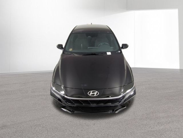 New 2026 Hyundai Elantra Sport FWD image 40
