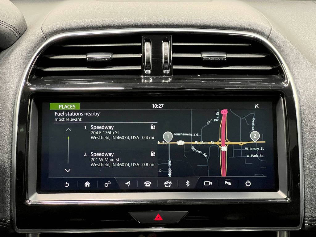 Used 2020 Jaguar XE S RWD image 11