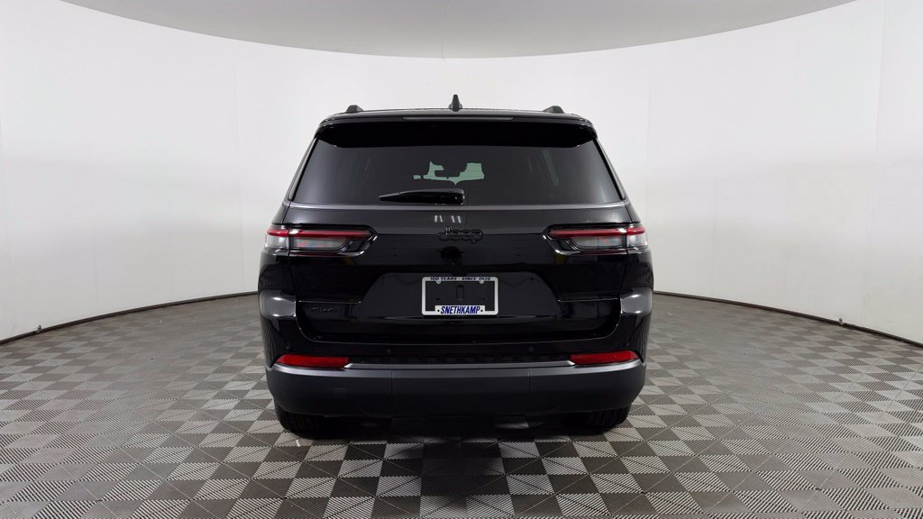 New 2027 Jeep Grand Cherokee L Limited AWD/4WD image 6