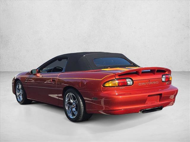 Used 2001 Chevrolet Camaro Z28 w/ SS Performance/Appearance Pkg RWD image 8