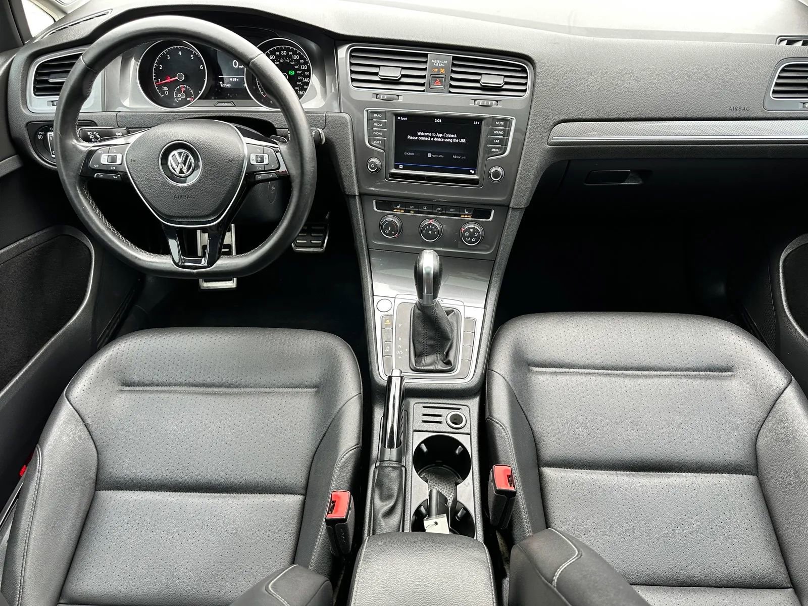 Used 2017 Volkswagen Golf Alltrack SE image 22