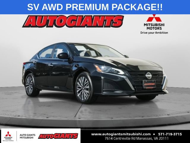 Used 2023 Nissan Altima 2.5 SV w/ SV Premium Package image 1