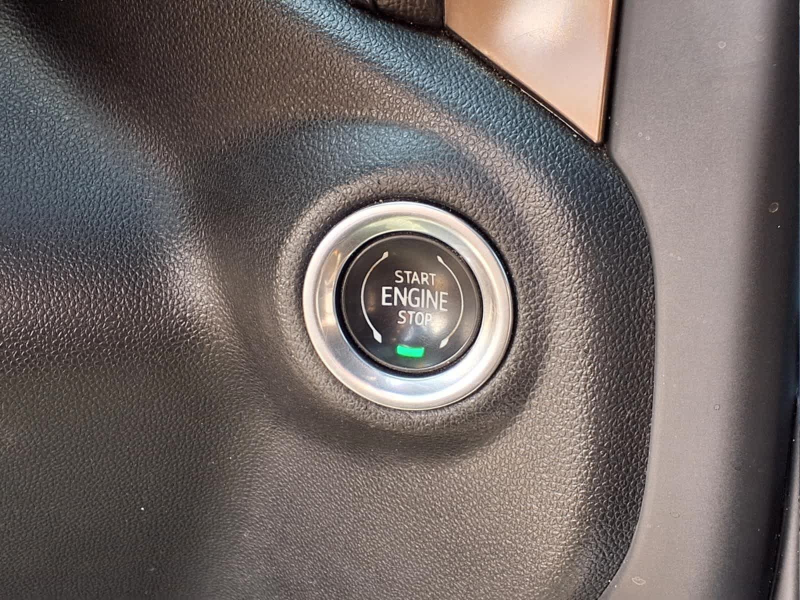 Used 2019 Chevrolet Silverado 1500 High Country AWD/4WD image 19