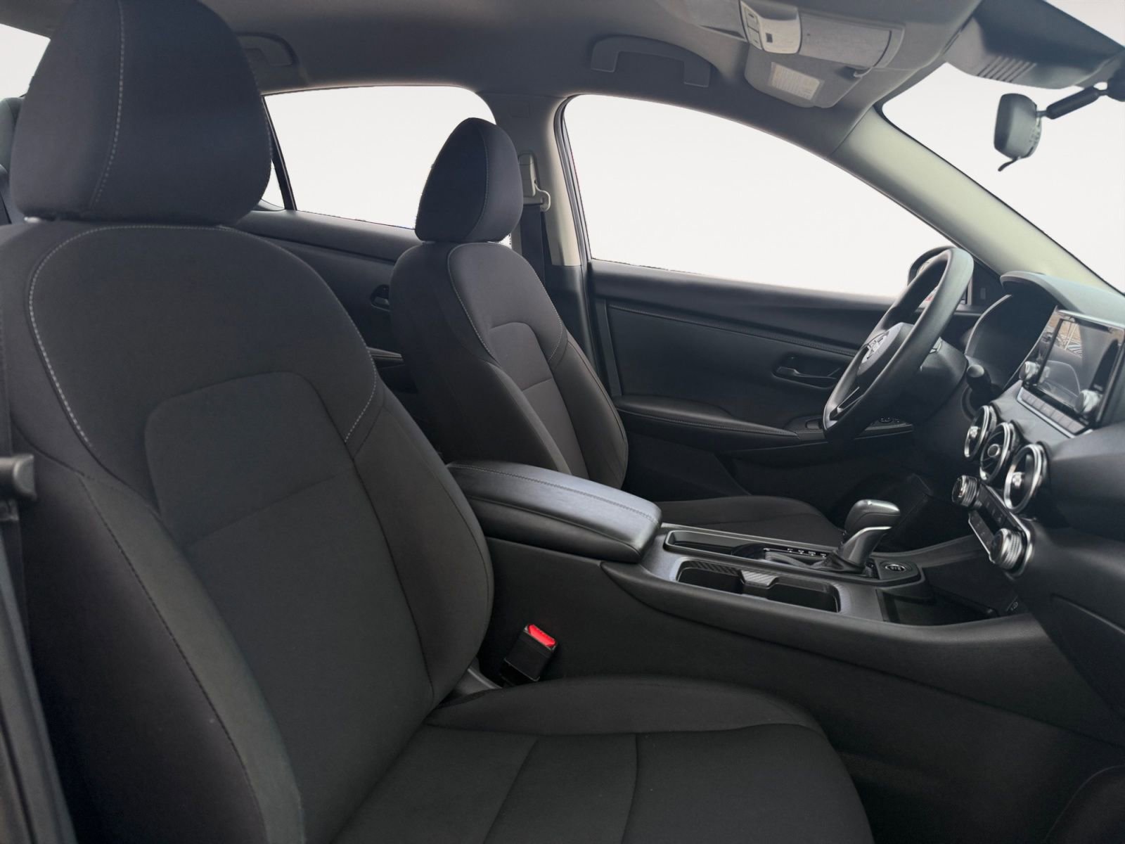 Used 2025 Nissan Sentra S FWD image 15