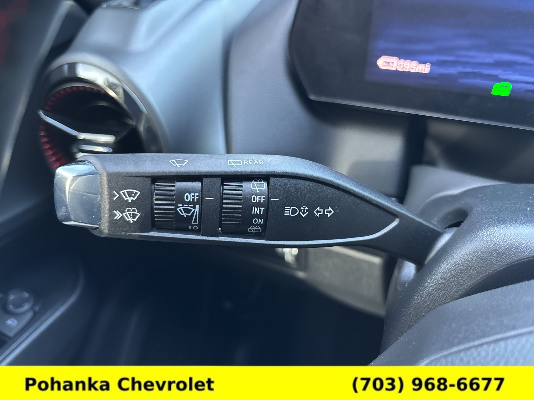 Certified 2024 Chevrolet Equinox EV RS FWD image 9