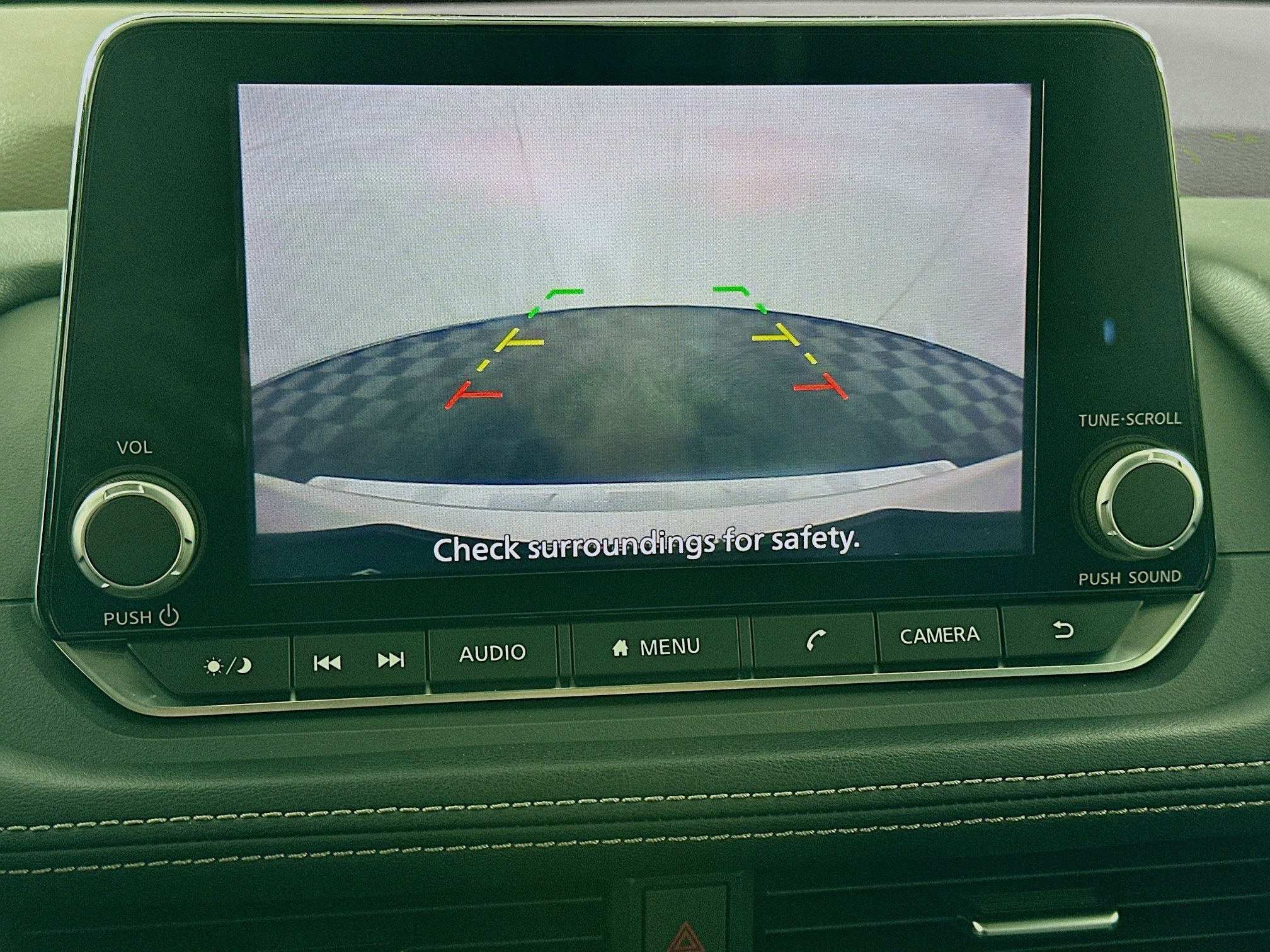 Used 2023 Nissan Rogue SV FWD image 22