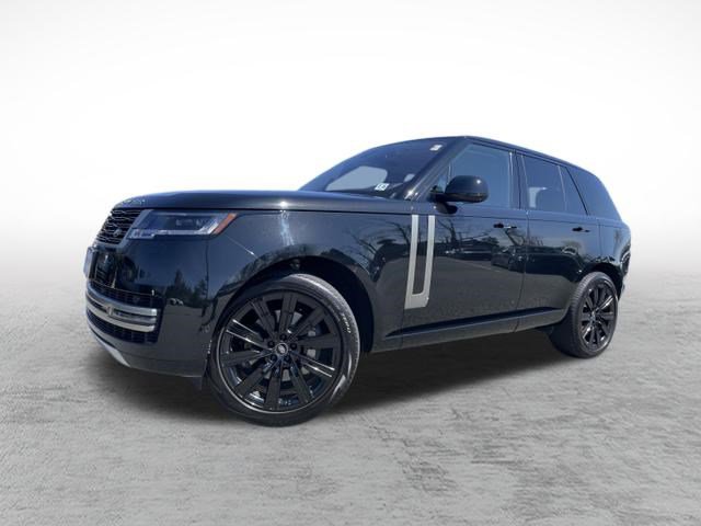 Used 2023 Land Rover Range Rover SE image 1