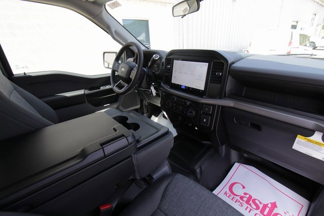 New 2025 Ford F150 XL w/ Equipment Group 103A High image 32
