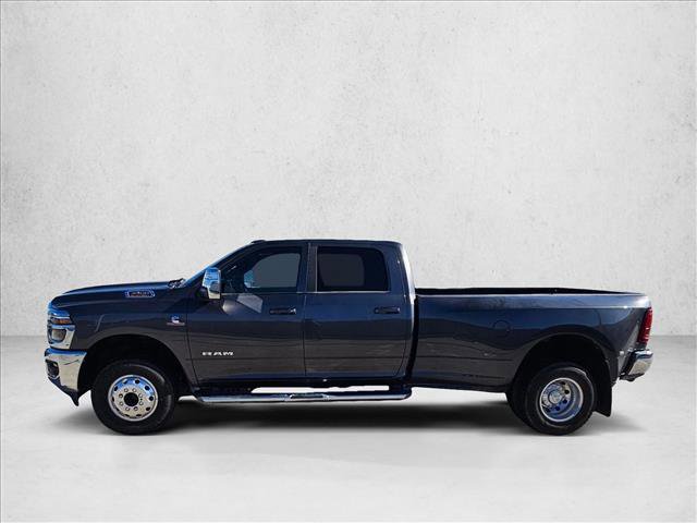 New 2025 RAM 3500 Laramie image 8