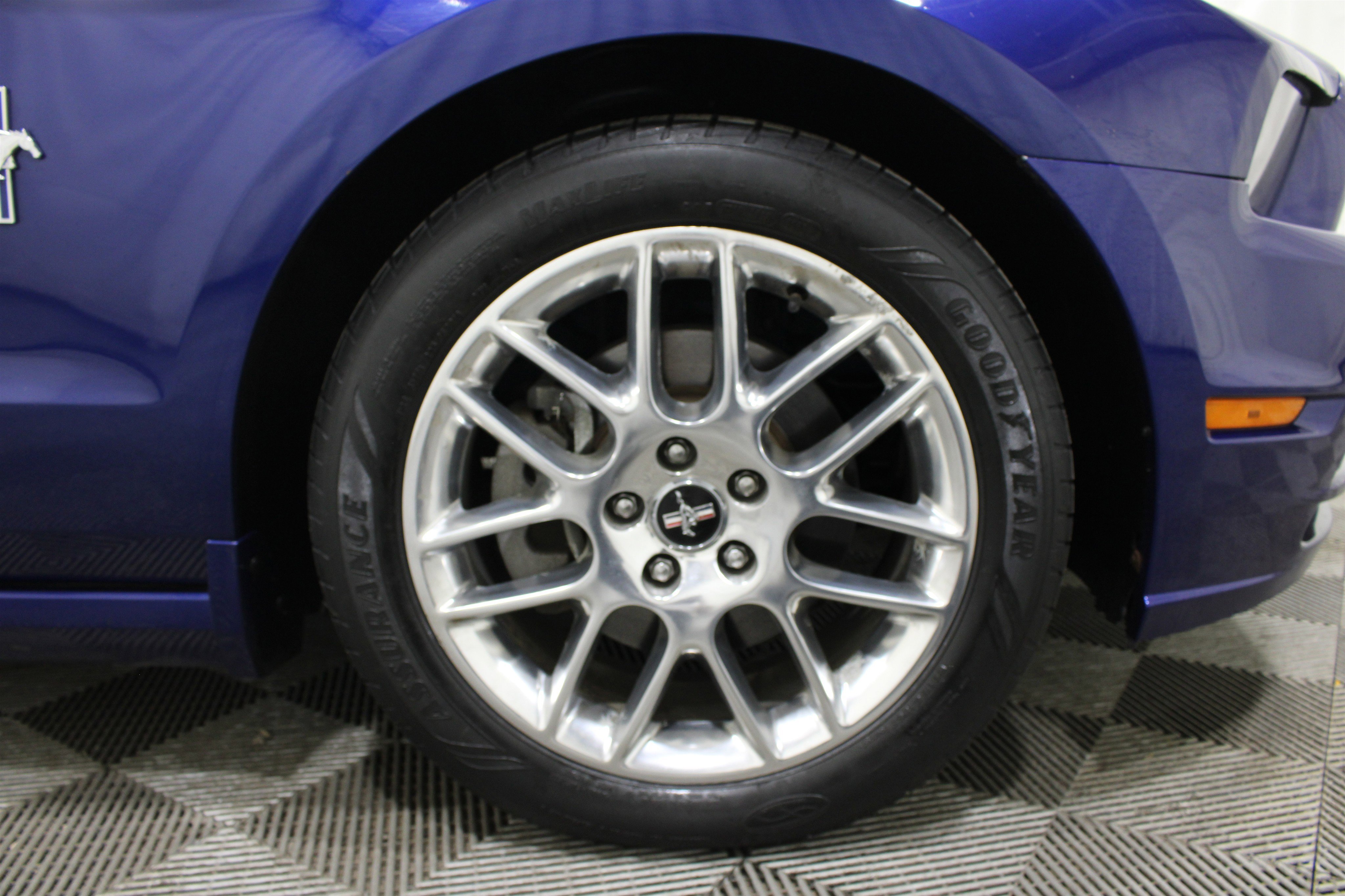 Used 2014 Ford Mustang Premium w/ Electronics Package image 35