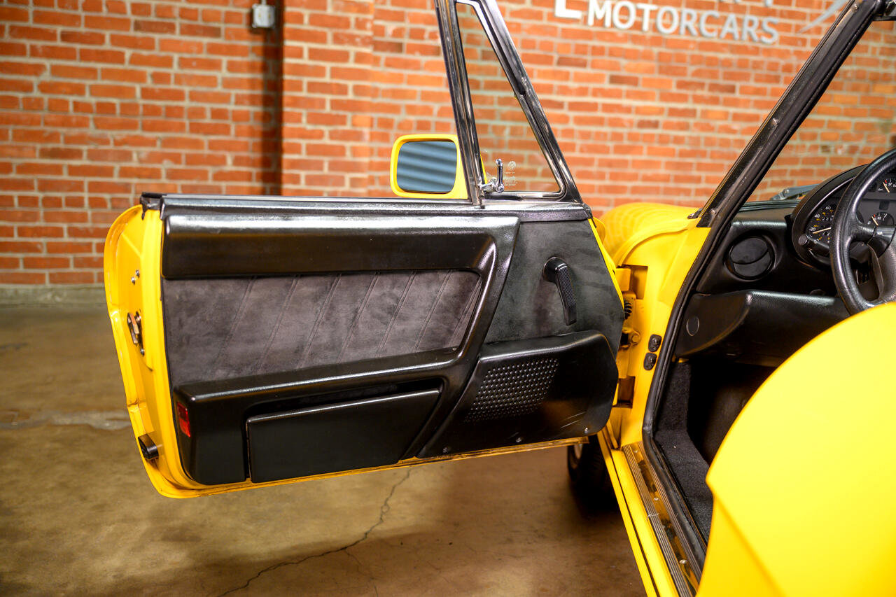 Used 1992 Alfa Romeo Spider Veloce image 41