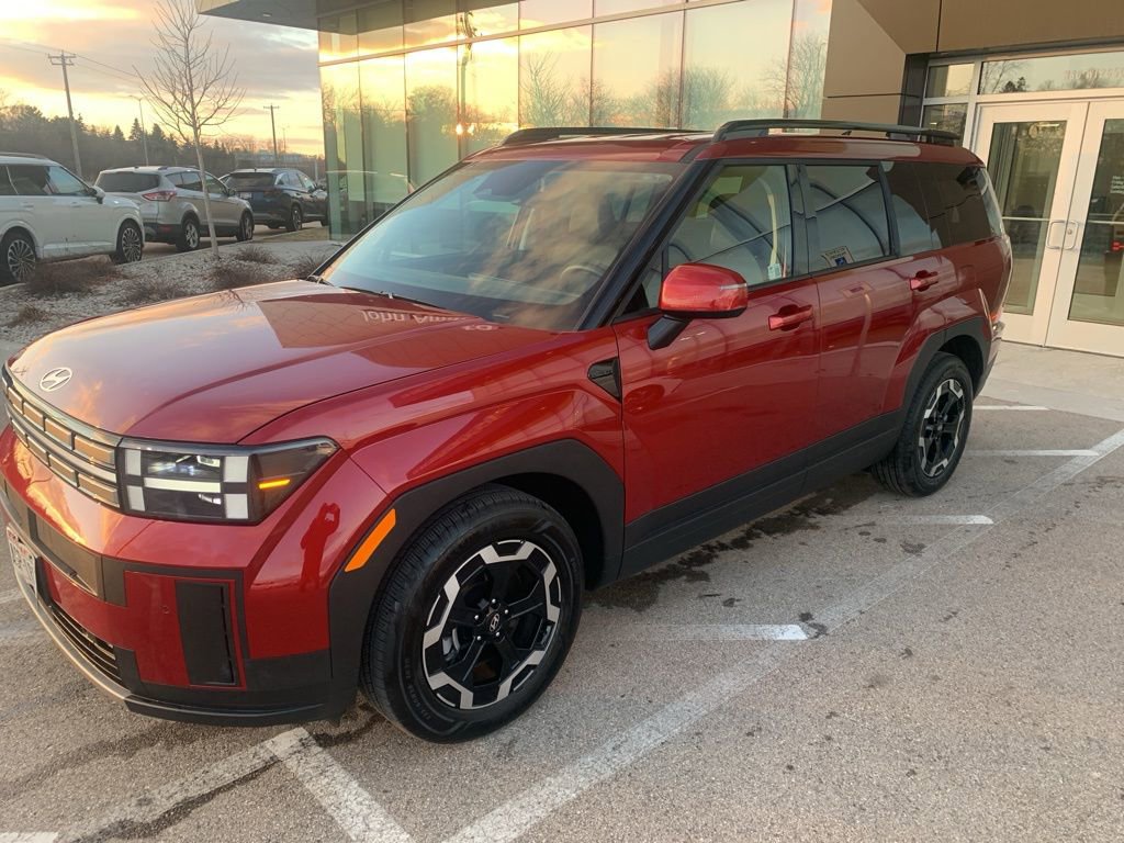 Used 2025 Hyundai Santa Fe SEL image 1