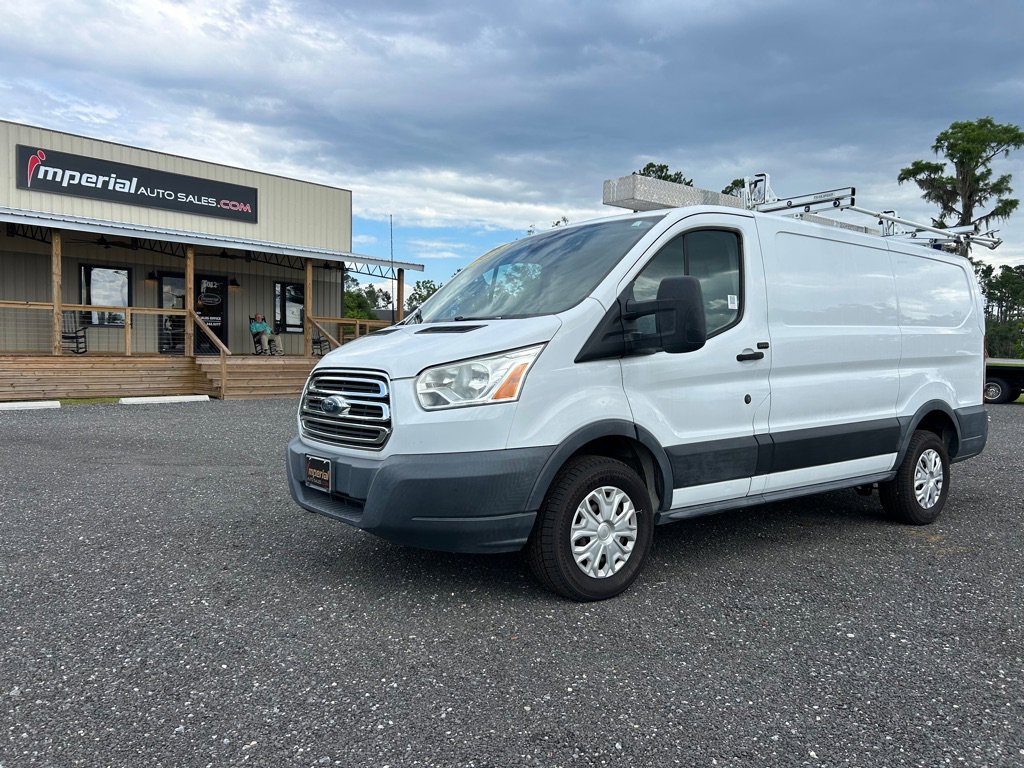 Used 2016 Ford Transit 250 130 Low Roof RWD image 11