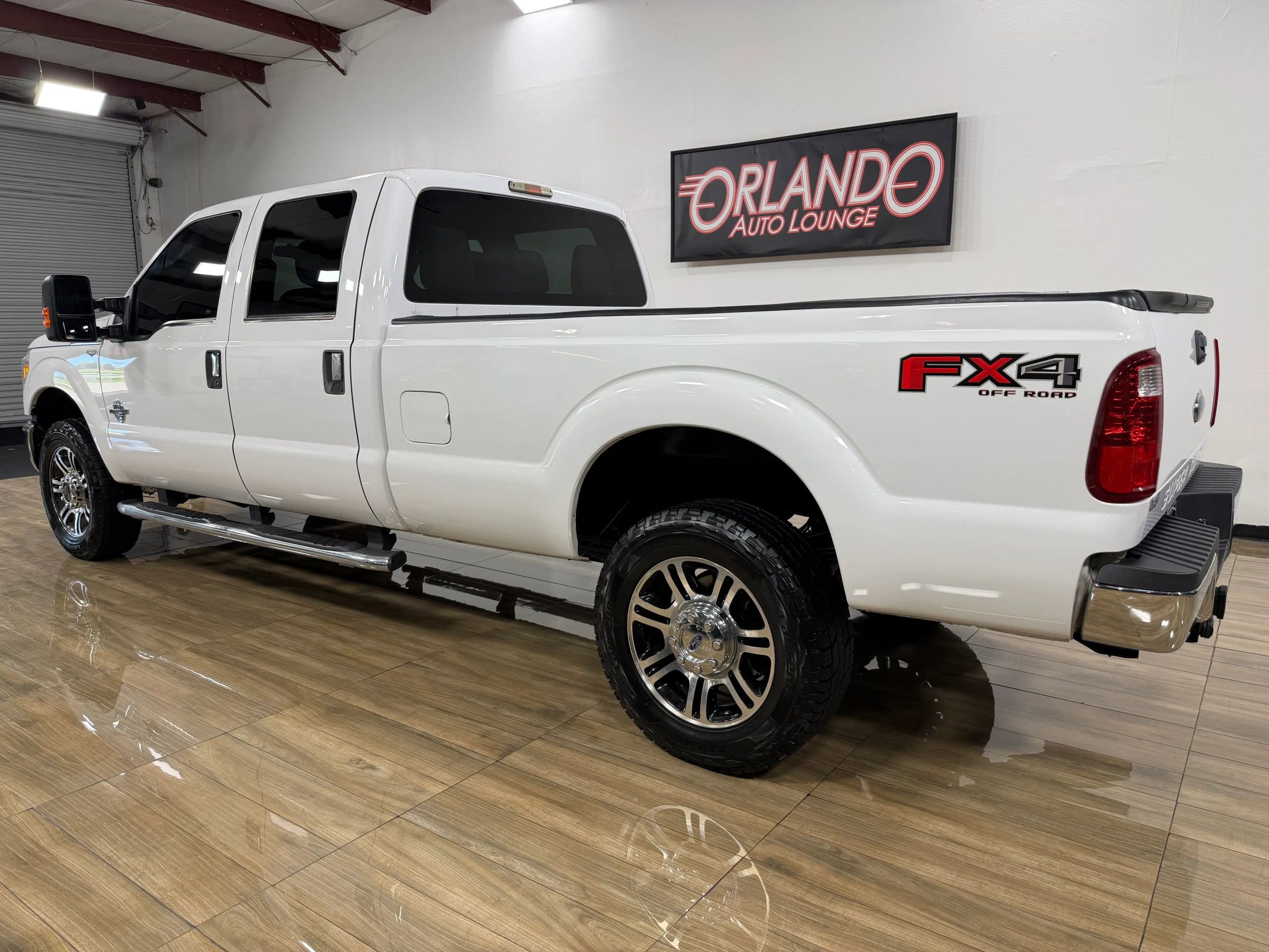 Used 2015 Ford F350 XLT AWD/4WD image 9
