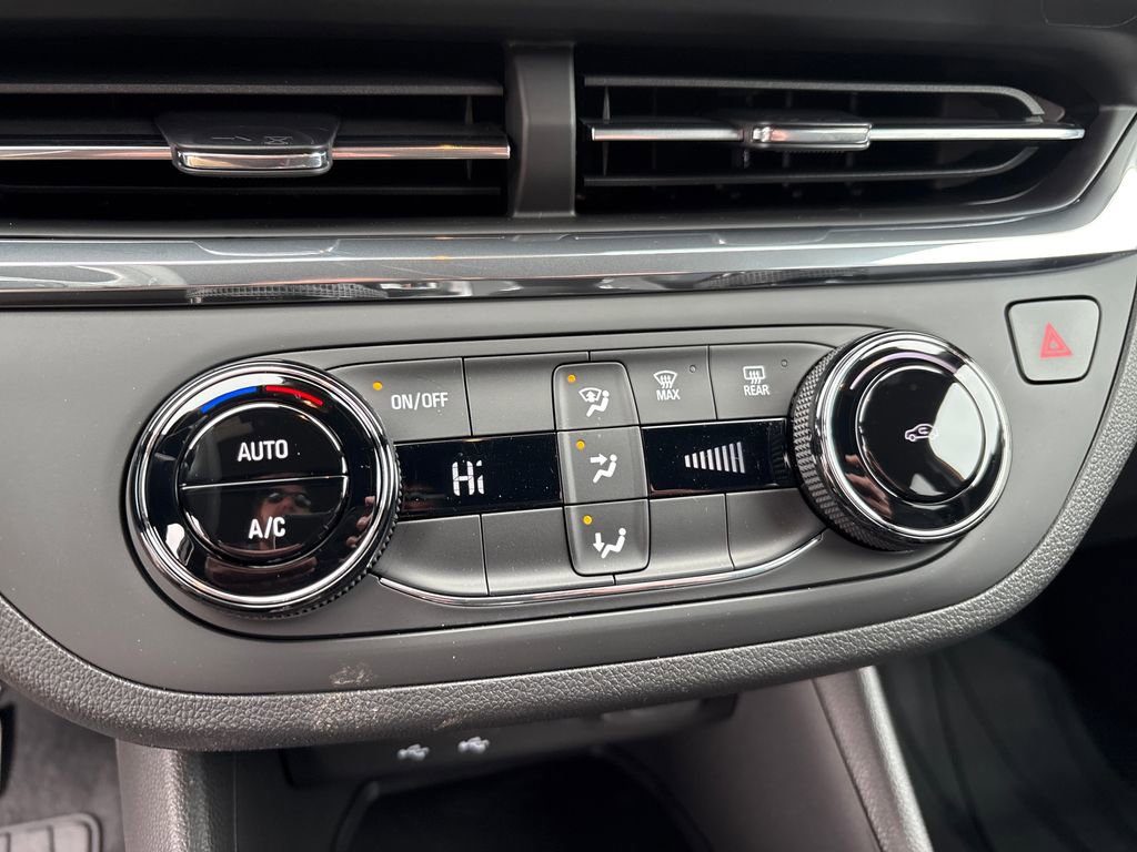 New 2026 Buick Envista Preferred image 19