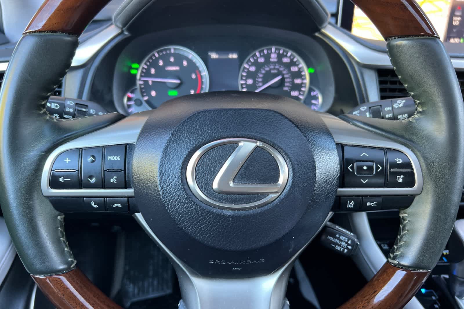 Used 2019 Lexus RX 450h AWD w/ Navigation Package image 26