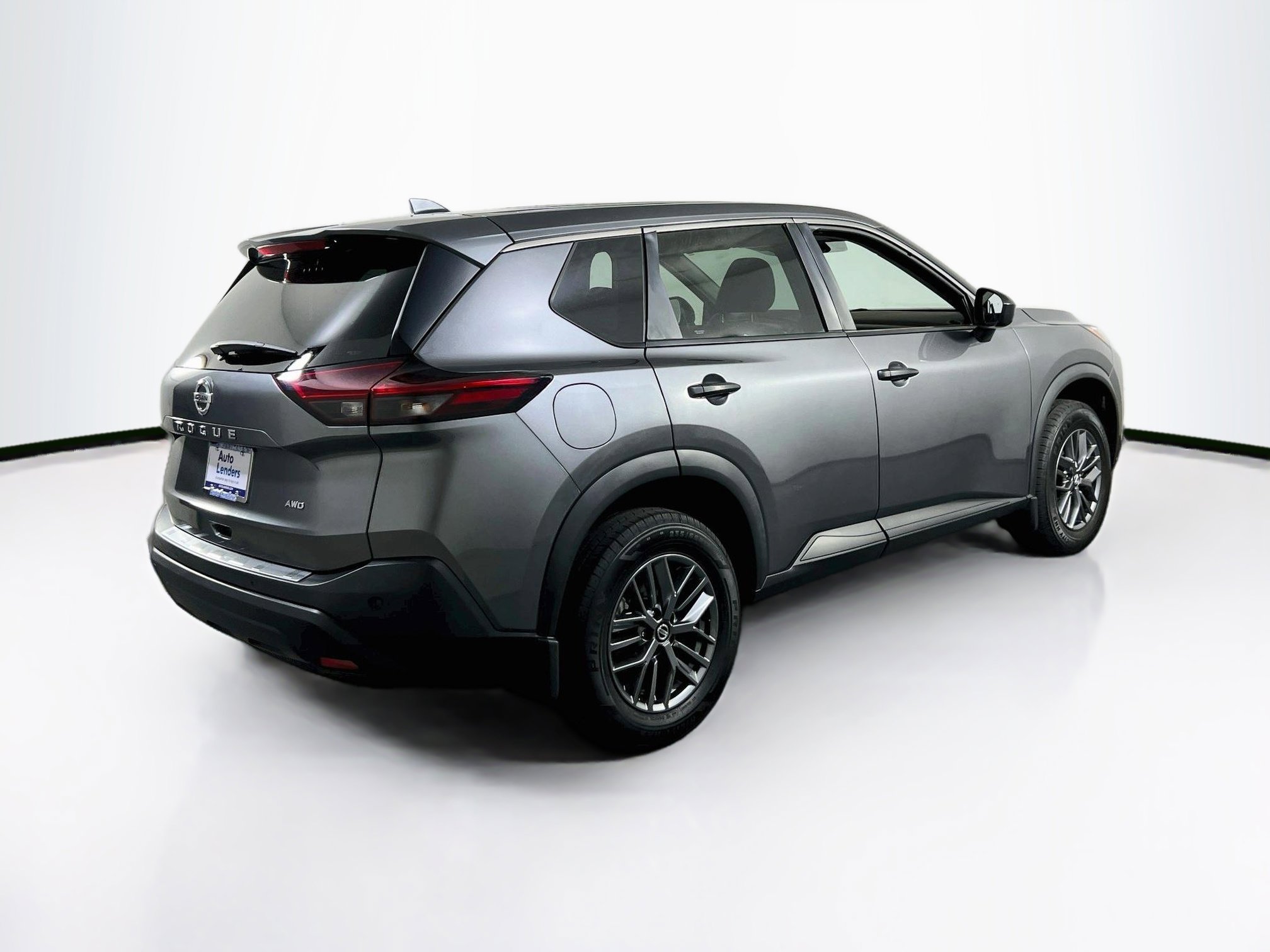 Used 2021 Nissan Rogue S AWD/4WD image 5