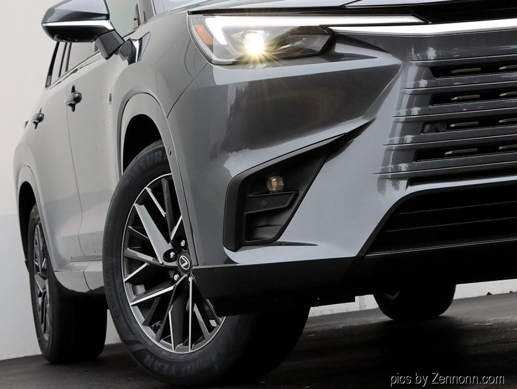 New 2026 Lexus TX 350 AWD image 4