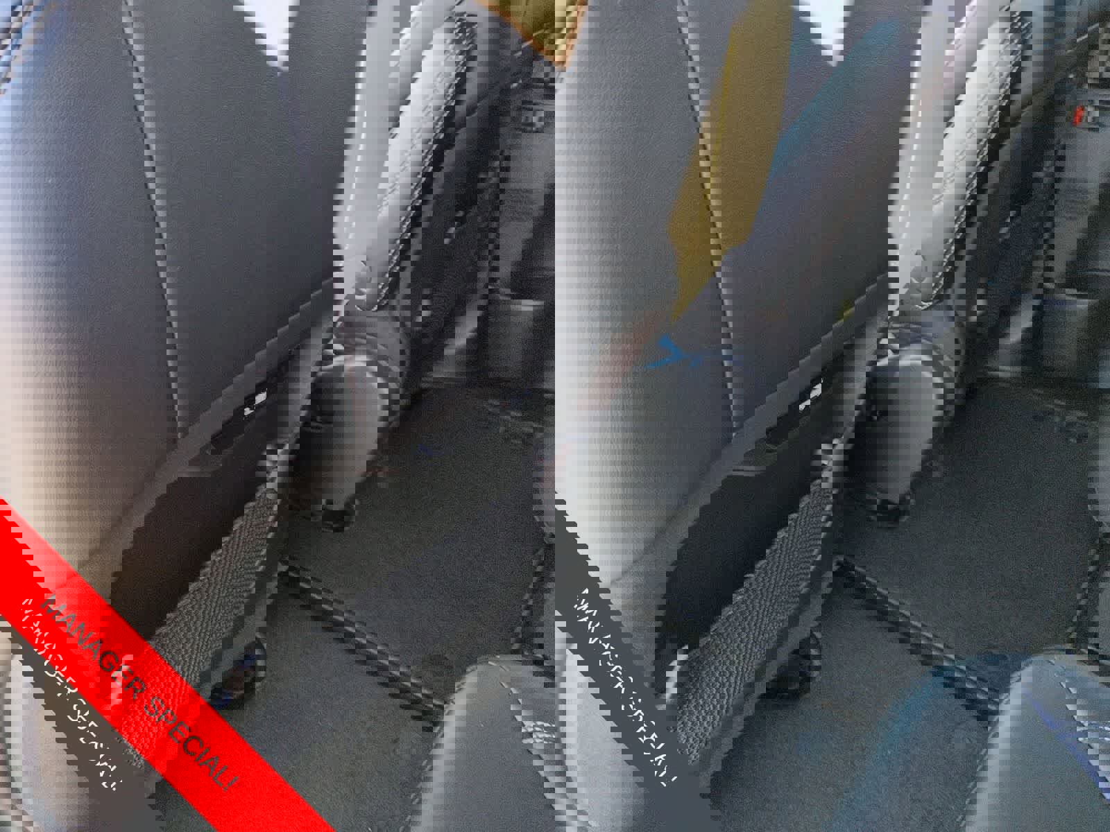 New 2026 Chrysler Pacifica Select w/ S Appearance Package image 10