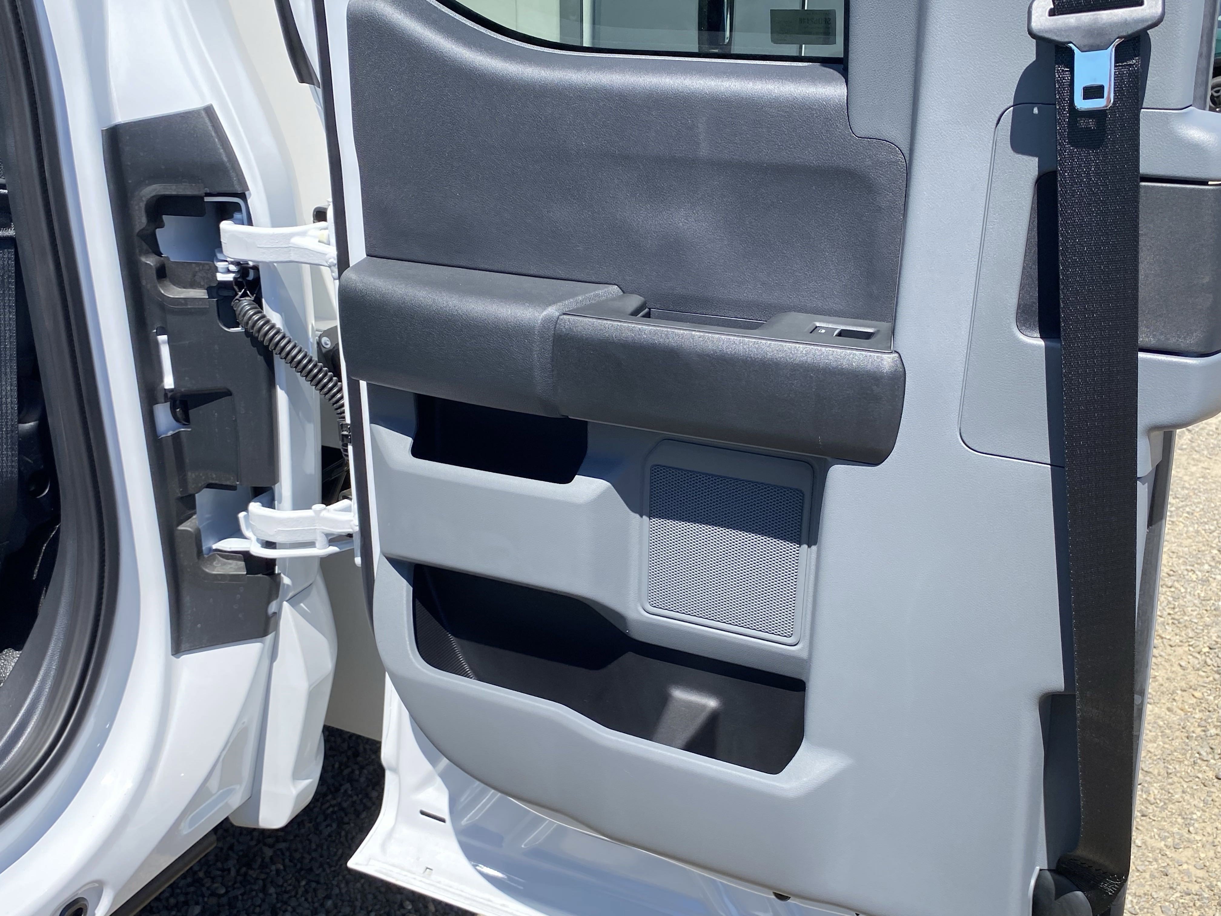 New 2025 Ford F350 XL w/ XL Chrome Package image 16