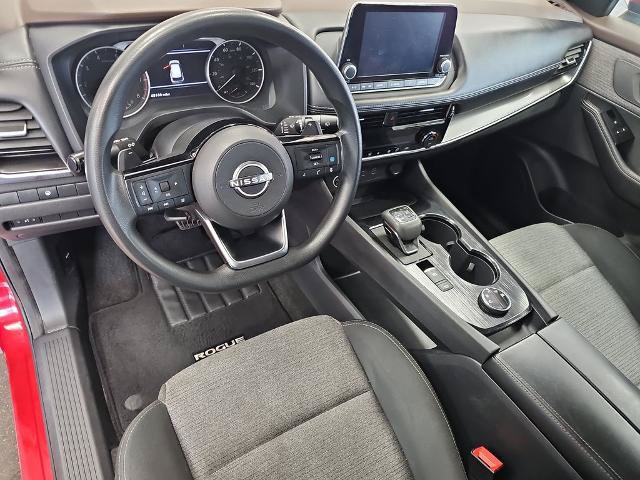 Used 2022 Nissan Rogue SV AWD/4WD image 15
