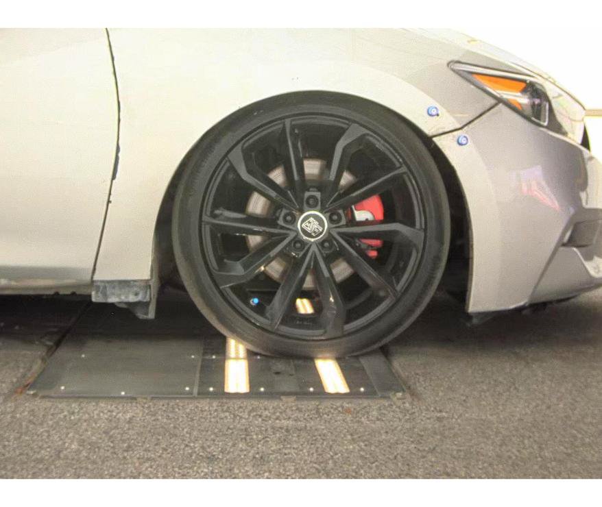 Used 2017 Nissan Maxima SR w/ Midnight Edition FWD image 9