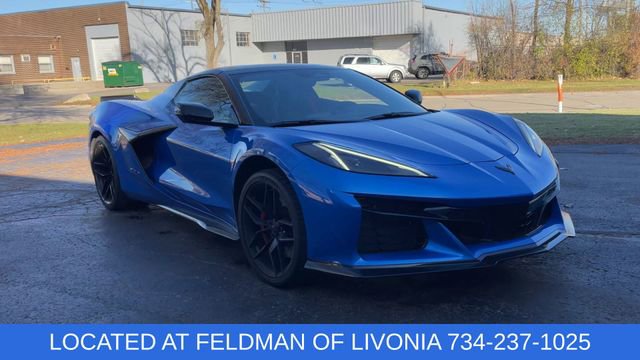 Used 2025 Chevrolet Corvette Z06 image 2