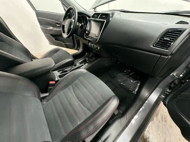 Used 2024 Mitsubishi Outlander Sport SE AWD/4WD image 20