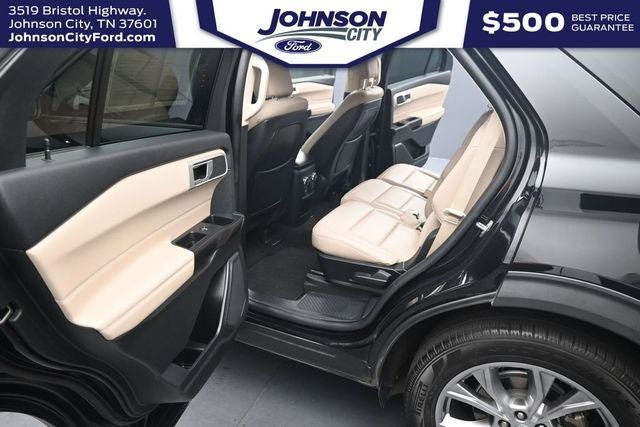 Used 2020 Ford Explorer XLT w/ Equipment Group 202A RWD image 17