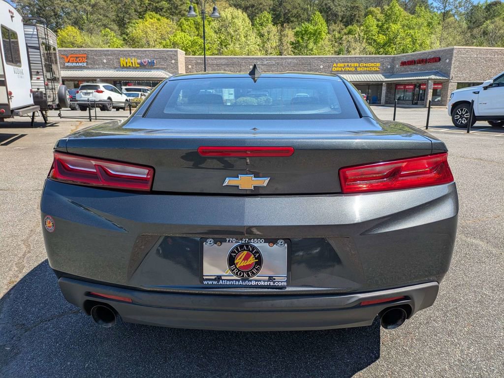 Used 2018 Chevrolet Camaro LT w/ Technology Package image 6