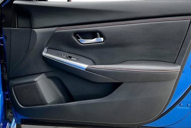 Certified 2025 Nissan Sentra SR FWD image 23