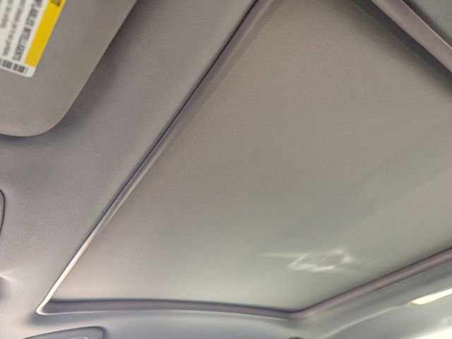 Used 2023 Chevrolet Malibu LT image 30