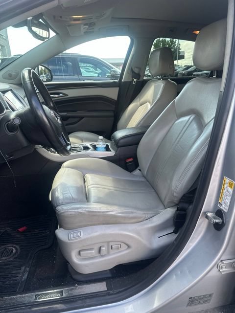 Used 2014 Cadillac SRX Luxury FWD image 4