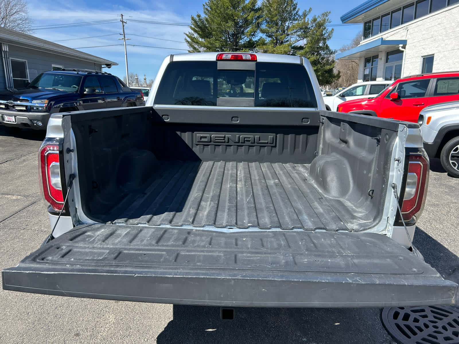 Used 2018 GMC Sierra 1500 Denali w/ Denali Ultimate Package AWD/4WD image 27