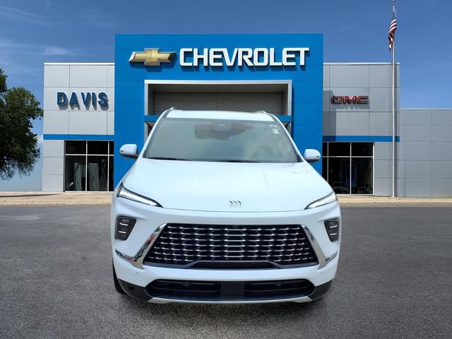 Used 2026 Buick Enclave Avenir w/ Super Cruise Package AWD/4WD image 8