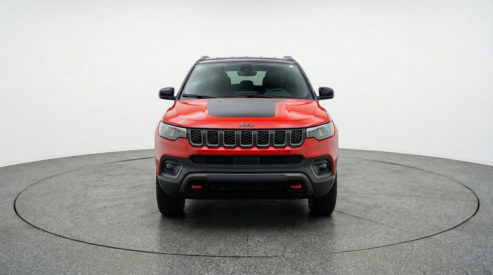 Used 2025 Jeep Compass Trailhawk image 2