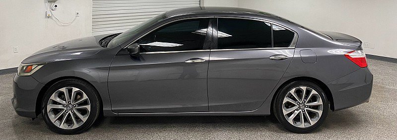 Used 2015 Honda Accord Sport image 8