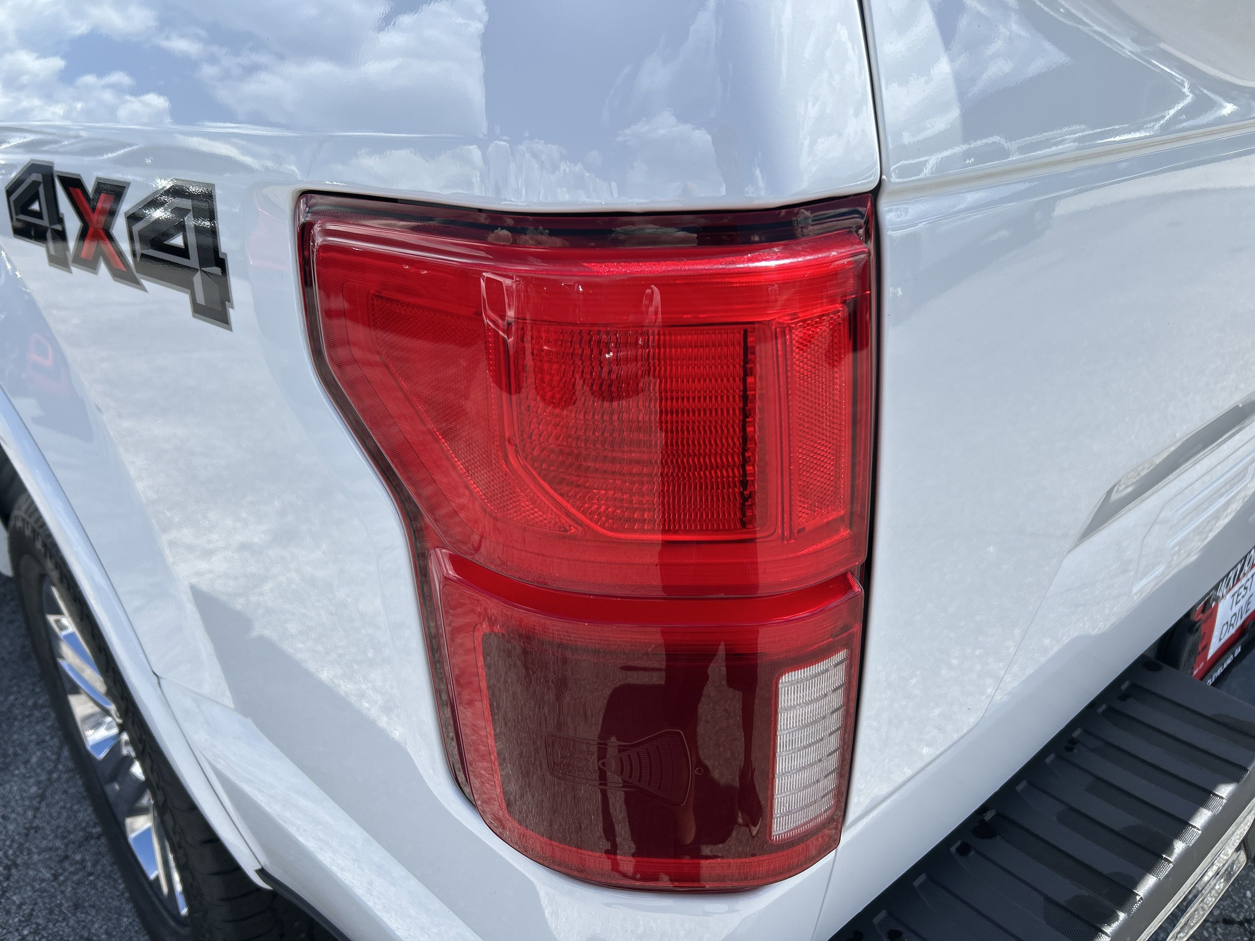 Used 2020 Ford F150 Lariat w/ Equipment Group 502A Luxury AWD/4WD image 50