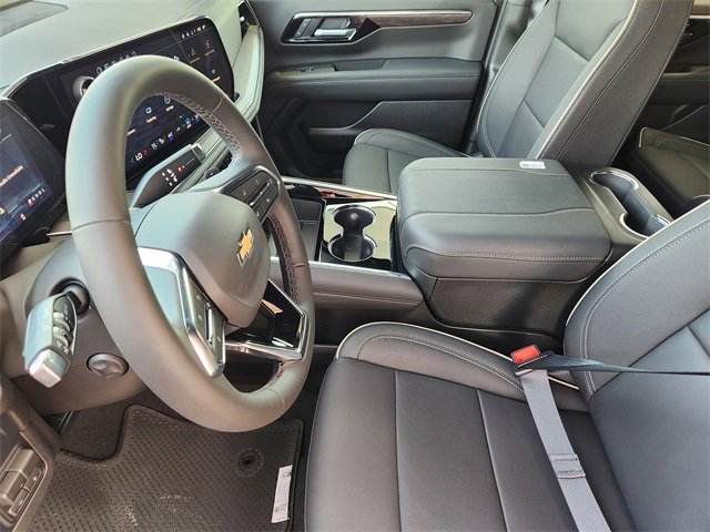New 2026 Chevrolet Suburban Premier w/ Sun And Tow Package image 10