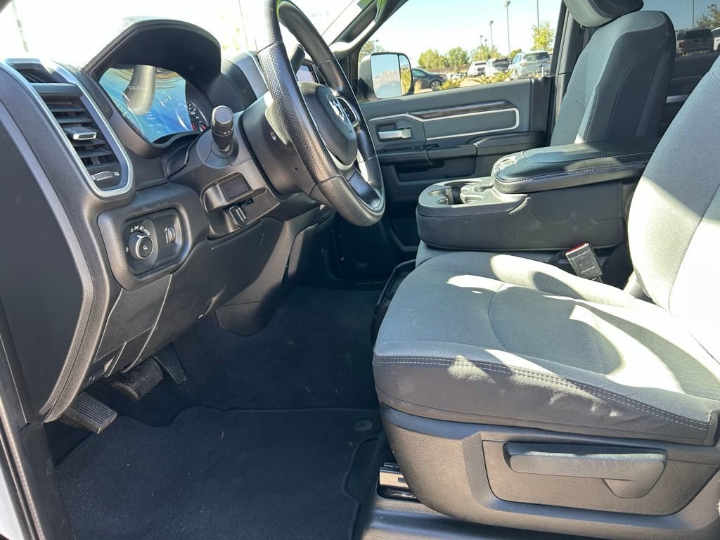 Used 2022 RAM 2500 Big Horn AWD/4WD image 25
