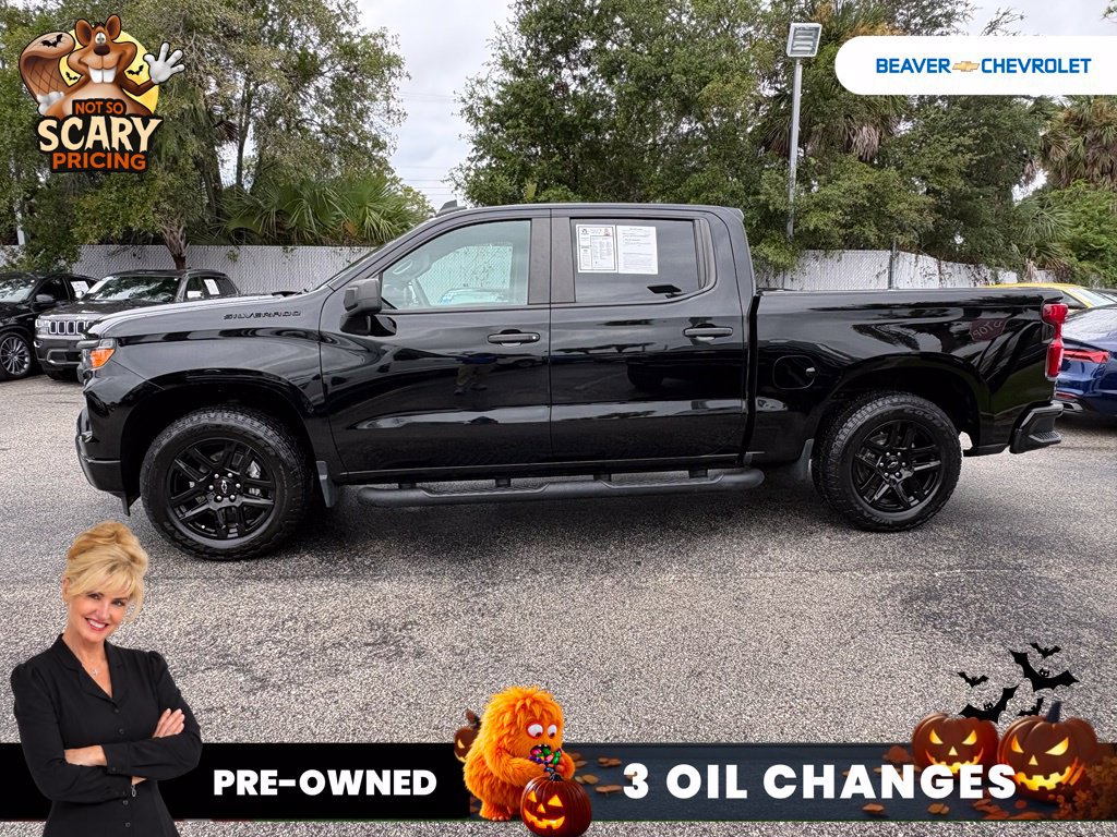 Used 2024 Chevrolet Silverado 1500 Custom w/ Turbomax Blackout Package AWD/4WD image 4
