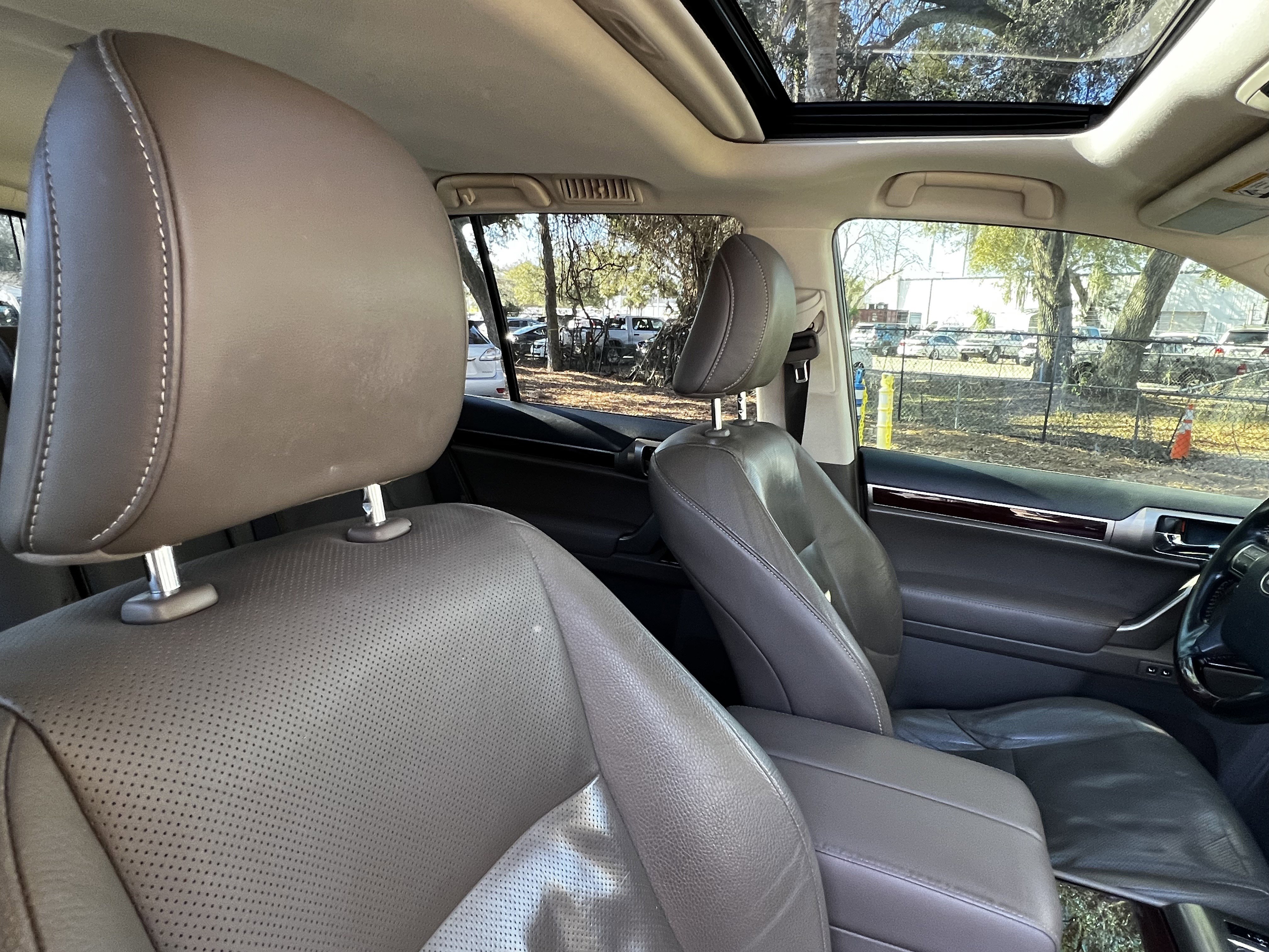 Used 2016 Lexus GX 460 image 47