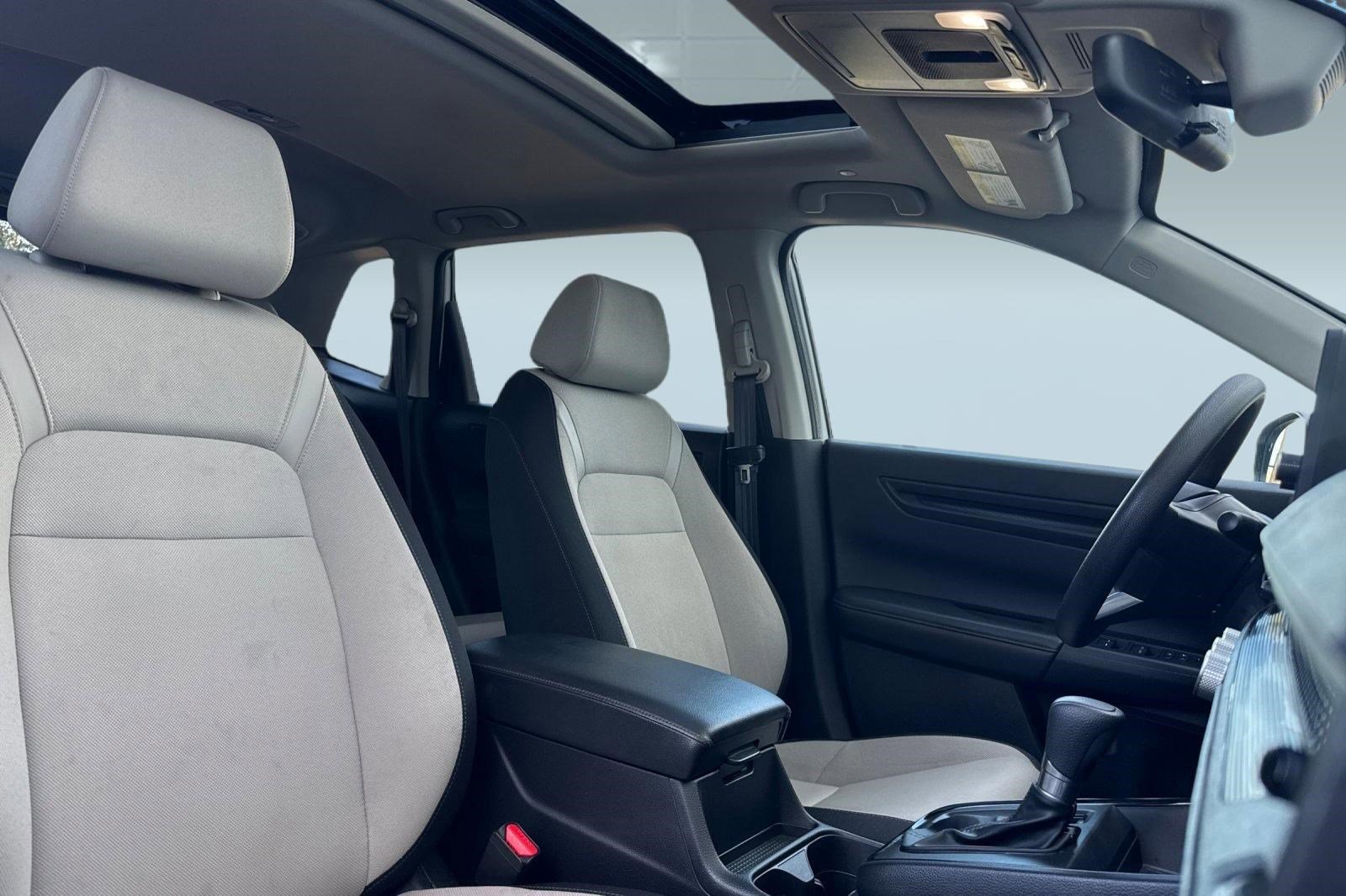 Certified 2025 Honda CR-V EX image 30
