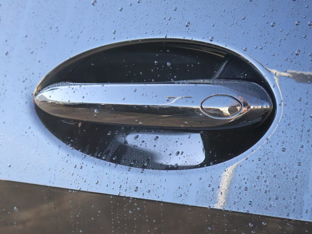 New 2026 BMW X7 M60i image 26