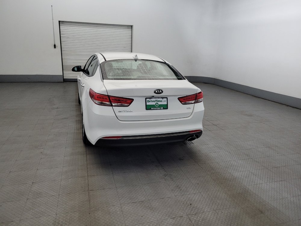 Used 2017 Kia Optima EX FWD image 6