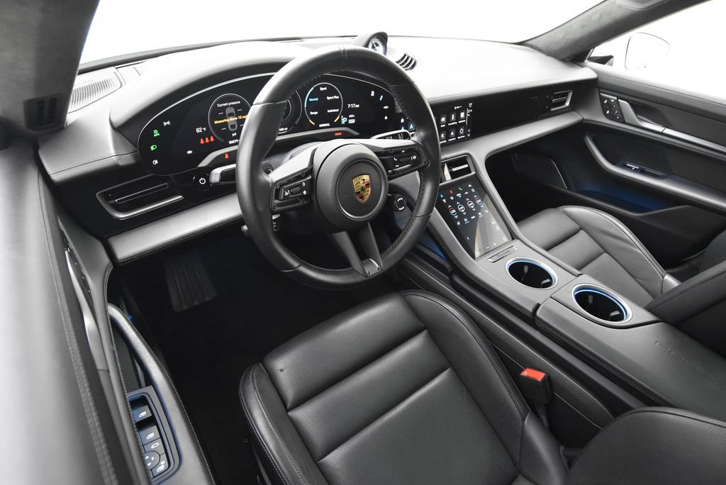 Used 2022 Porsche Taycan Turbo S AWD/4WD image 45