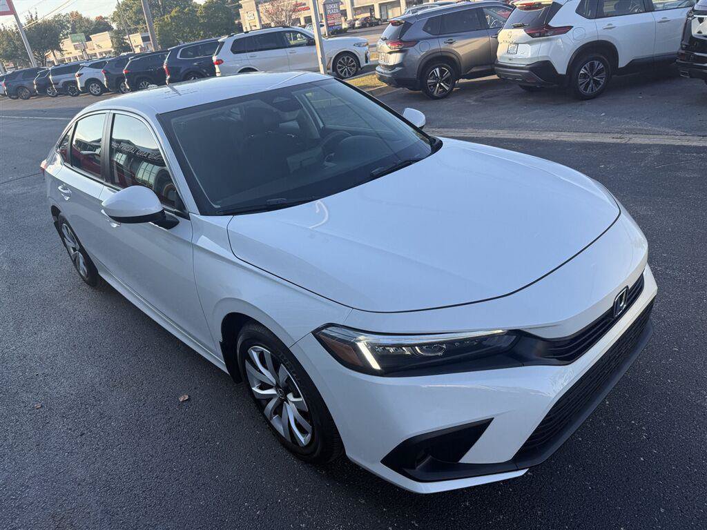 Used 2022 Honda Civic LX image 5