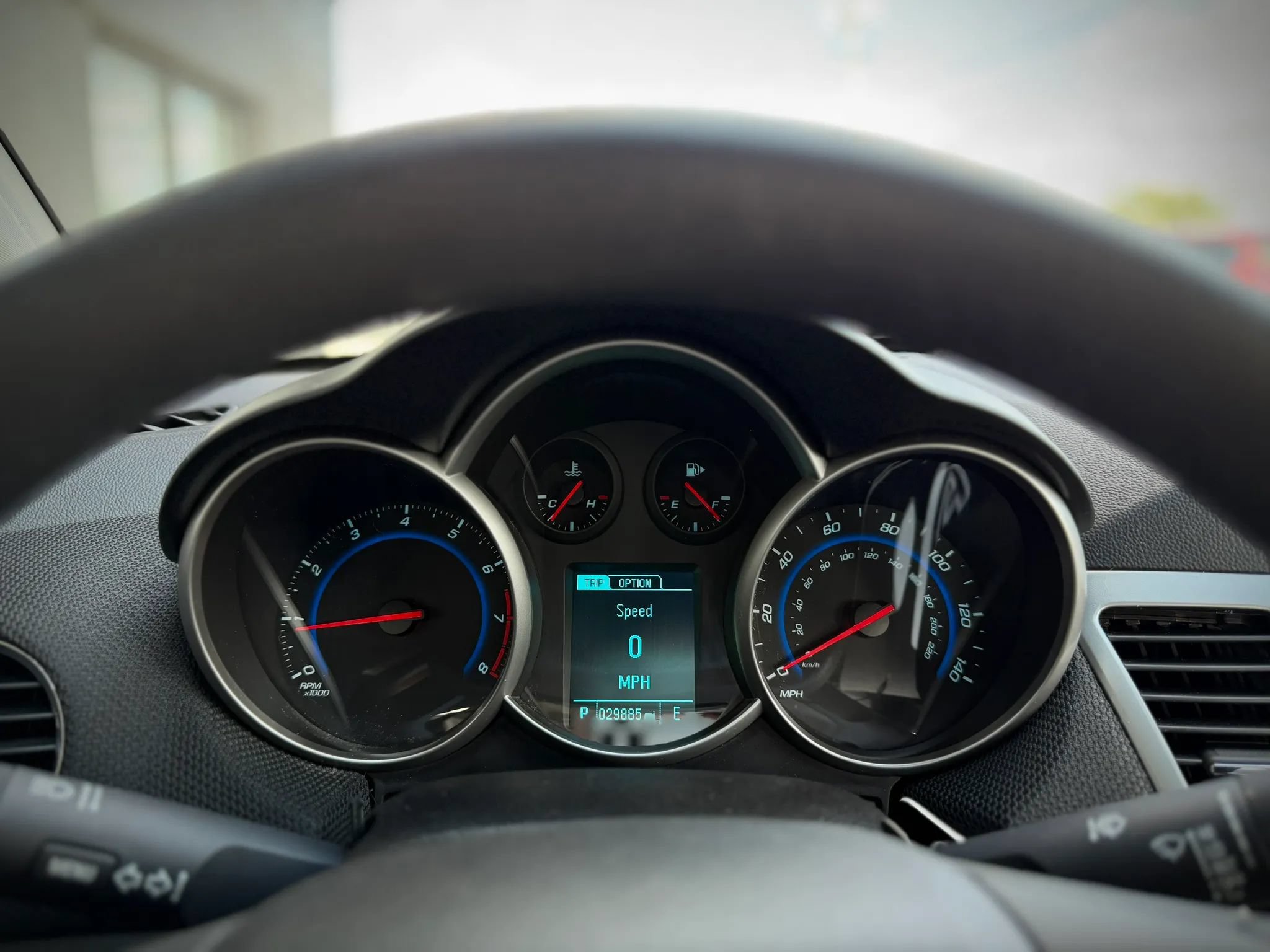 Used 2016 Chevrolet Cruze LT FWD image 9