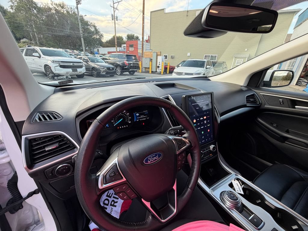 Used 2024 Ford Edge SEL AWD/4WD image 21